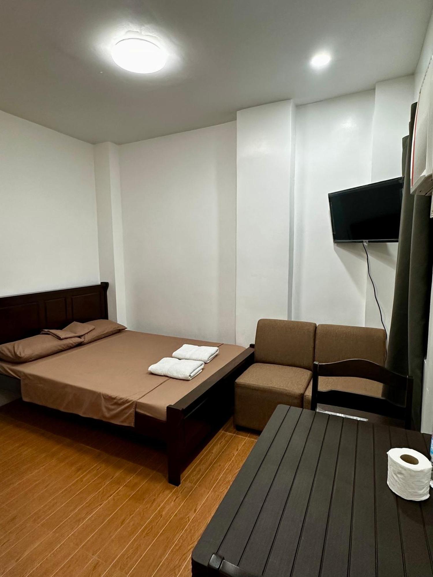 Rjc Building Apartment Olongapo Exterior photo